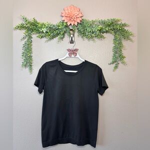 lululemon athletica women’s Black Short Sleeve Tee